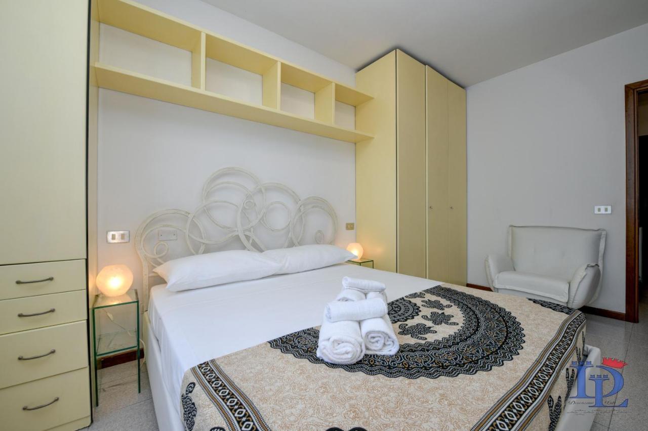 Desenzanoloft Official Partner Marriott Homes & Villas - Dolce Vita With Garden And Pools Desenzano del Garda Exterior foto
