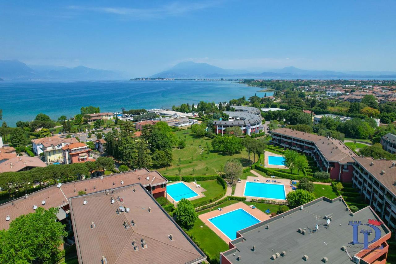 Desenzanoloft Official Partner Marriott Homes & Villas - Dolce Vita With Garden And Pools Desenzano del Garda Exterior foto