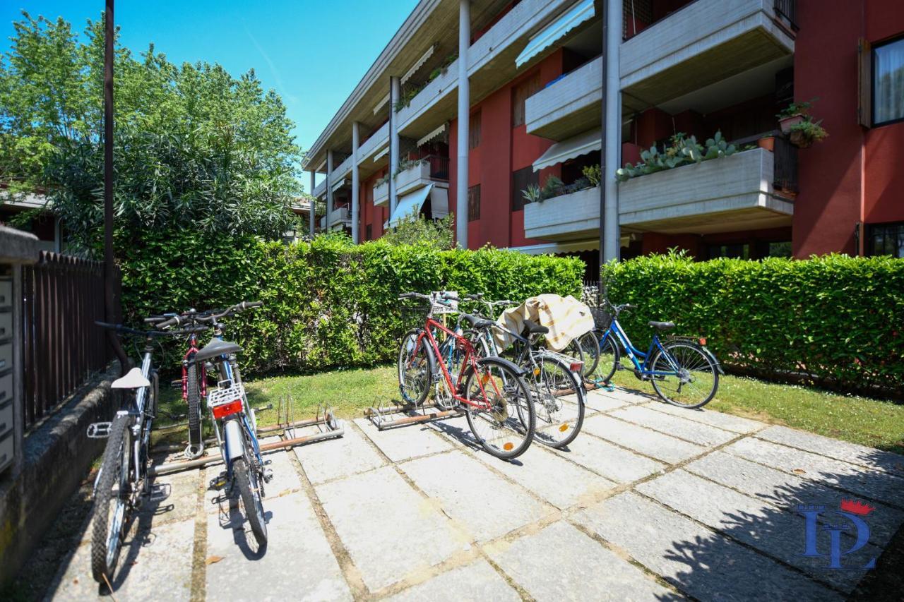 Desenzanoloft Official Partner Marriott Homes & Villas - Dolce Vita With Garden And Pools Desenzano del Garda Exterior foto